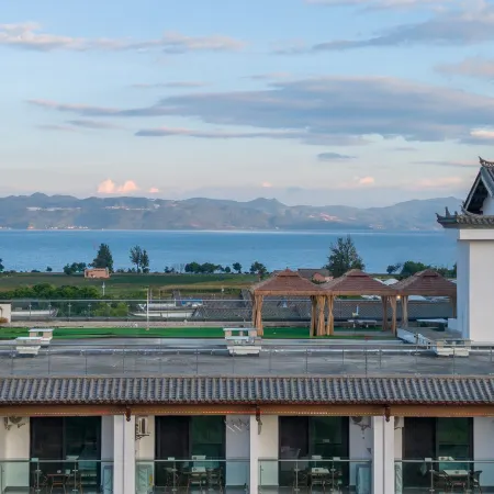 Fuxianhu Gudui Hotel ( Guanglong Town )