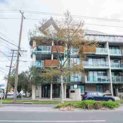 Mega Style Apartments Richmond Hotel Exterior