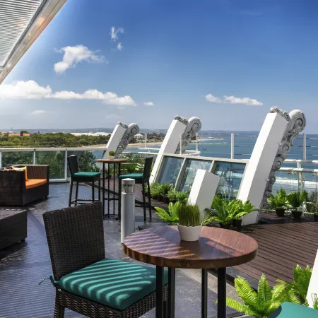 The Kuta Beach Heritage Hotel - Managed by Accor Отели рядом с достопримечательностью «Пляж Кута»