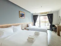 B2 China Town Yaowarat Premier Hotels near Sampeng market