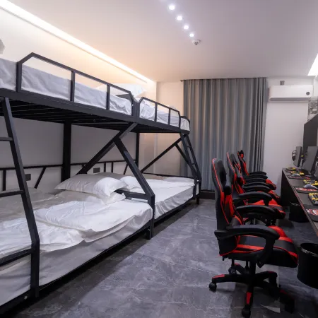 Yitai E-Sports Hotel