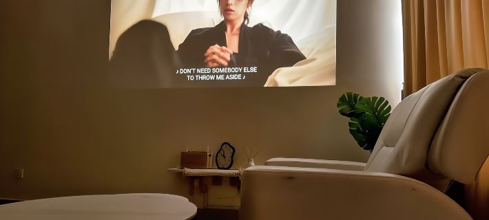 Movie Vibes 2BR4pax Creamy Zen Austin Regency Hotels in Tebrau
