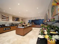 Ramada Plaza by Wyndham İstanbul Ataköy Hotels near Bakirkoy