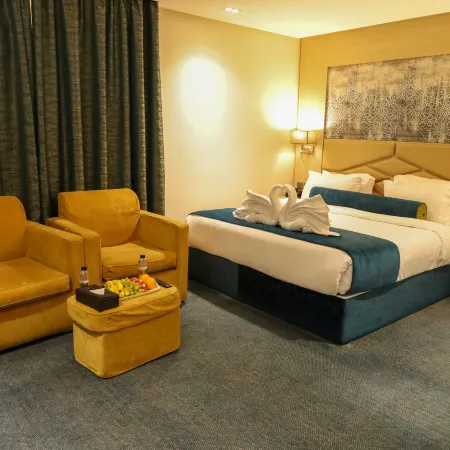 Lahdat Hotel - Al Balad Отели рядом с достопримечательностью «Банкетный зал Miral»