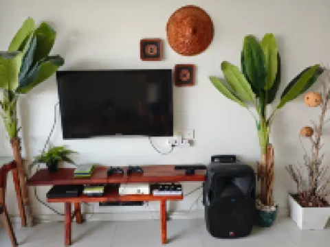 City Center, beach, dining and shopping, WIFI, 3 bedroom and 3 bathrooms