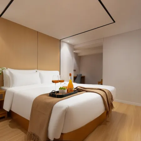 Yue Er City Hotel (Wuhan Wuguang Hotel) Отели рядом с достопримечательностью «Начальная Школа Авиадороги»
