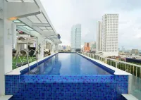 โรงแรมเซลาห์พอดส์ มะนิลา - สระว่ายน้ำส่วนตัว