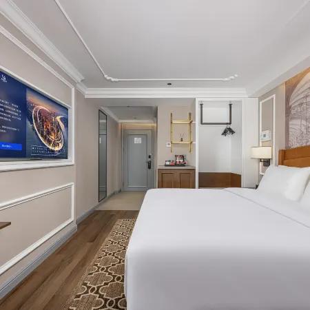 Vienna International Hotel (Huanglong Jiuzhai High-speed Railway Station Branch)