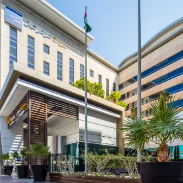Novotel Suites Mall Avenue Dubai Отели рядом с достопримечательностью «Офис компании Nestlé в ОАЭ»