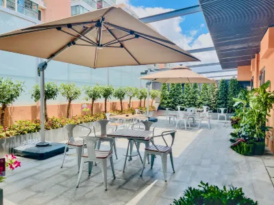 Dayin｜Serene Garden Hotel (Shanghai Hongqiao North Xinjing Metro Station) Hotels near Xinjing Park