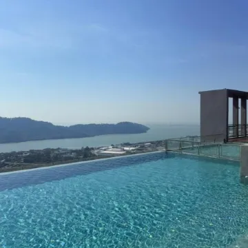 Iconic regency by Penang Comfort Stays Отели в г. Баян Лепас