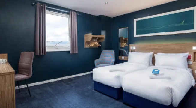 Travelodge London Lewisham Hotels near كاتفورد