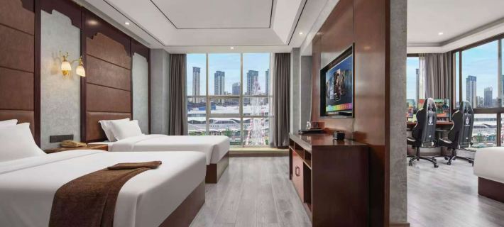 Fenghuo Liantian E-sports & Film Hotel (Wanda Plaza Branch) Hotels in Hanshou