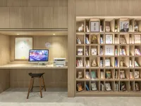 漢庭優佳酒店（北京總部基地富豐橋地鐵站店） 鄰近看丹的酒店
