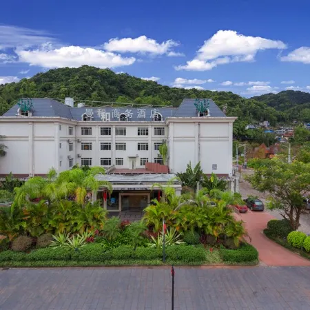 Marvelous Land Hotel