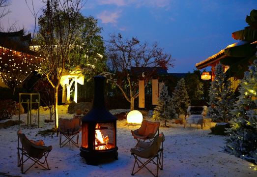 Jiande Lanqing Shiguang B&B