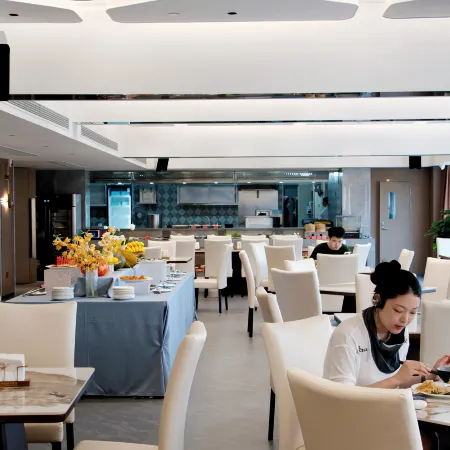 Langqiao International Hotel