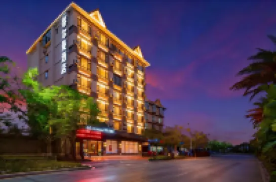 Xishuangbanna Tillman Hotel (Gasa International Airport) Hotels near Xishuangbanna Gasa International Airport