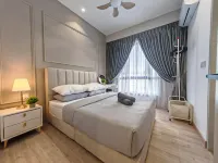 Piccadilly Greentown Premium Suites by IWH Suites