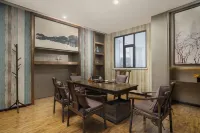 Huasheng International Hotel