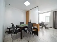 Qingpu Hotel (Qujing North Station Ethnic Middle School Branch)