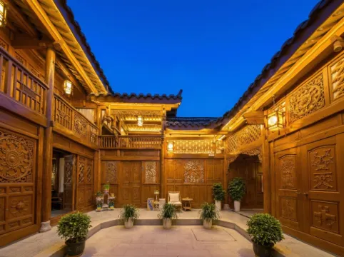 彤禧閣民宿（閬中古城景區店）