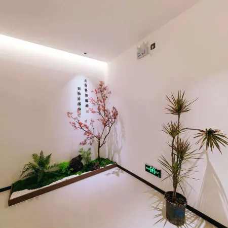 Dengni Xiaozhu Homestay (Kaifeng Millennium City Park Henan University Jinming Campus)