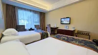 Huaqiao Dongfang Hotel - Pet-friendly