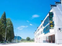 Xiuning Qiyun Garden Homestay Hotéis em Condado de Xiuning