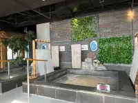 Palace Liz Hotel (Jinzhong Outlets Branch) - Pemandian Air Panas