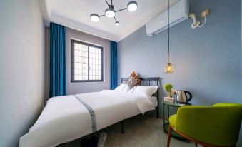 Longhaishanshe Guesthouse