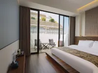 Floral Hotel · Pure and Hidden Hotel 칭징 모스크(청정사) 주변 호텔