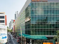 S15 Sukhumvit Hotel Hotels near Korean Town