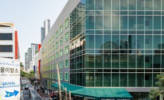 S15 Sukhumvit Hotel
