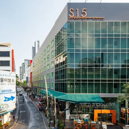 S15 Sukhumvit Hotel