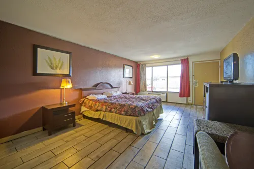 Sunset Inn by Hotel O Flatonia I - 10 - 2-Star