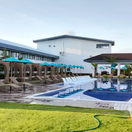 Hudor Resort - Bauang, La Union