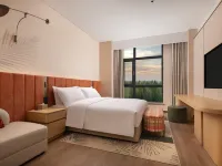 Hilton Garden Inn Jinghe County Hotels in Jinghe