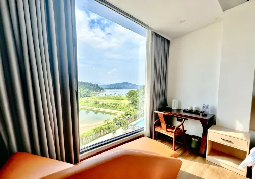 Yishanhu Homestay