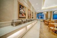 Weilai Smart E-sports Cinema Hotel