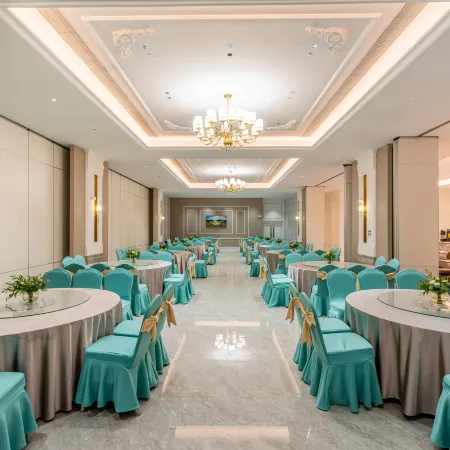 Vienna International Hotel (Chongzuo Tiandeng Marriott Center Branch