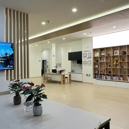 Lanxi Hotel(Honghe·Mengzi)
