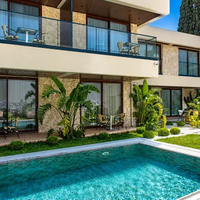 ARKK ROOMS Hoteles cerca de BLM Beach
