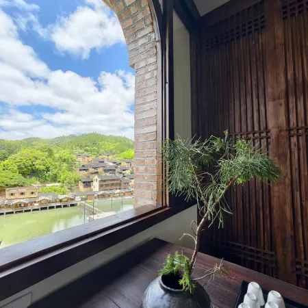 Pingnan 800·Mountain Cloud Dream Space Art Homestay