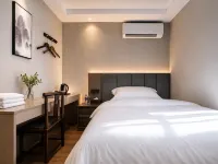 Phoenix Business Hotel (Kaiyuan Tiancheng Branch)