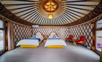 Mongolian Yurt Homestay at Here Scenic Area, Erguna Grassland