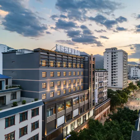 Ast Meitu Hotel (Longlin Wealth Plaza Changda Department Store)