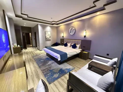 Suihua Chengyue Gloria Business Hotel - 2-Star