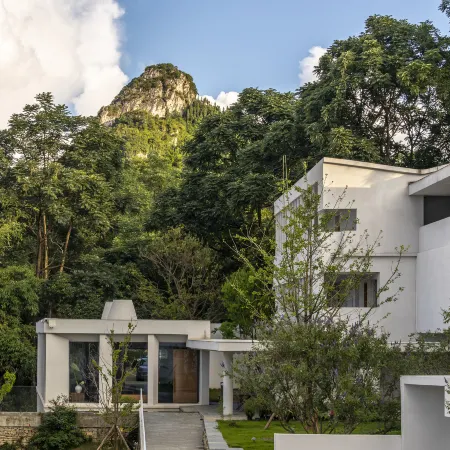 Zhiye Resort Hotel