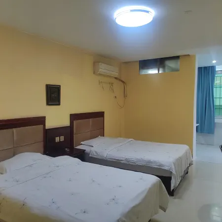Jishui Business Hotel